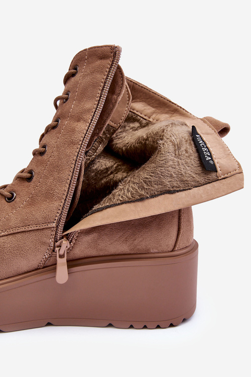 Suede Boots Workers na masívnom platforme béžové laviky kliny