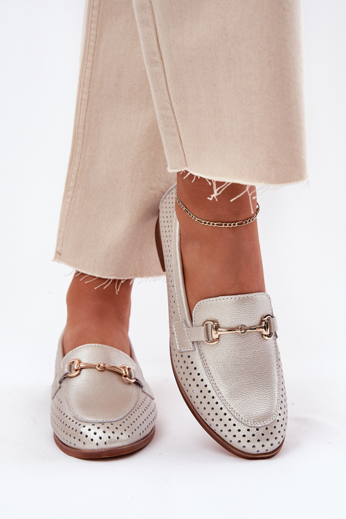 Kožené dámské mokasíny se zdobením na plochém podpatku S.Barski LR51-594 stříbrné