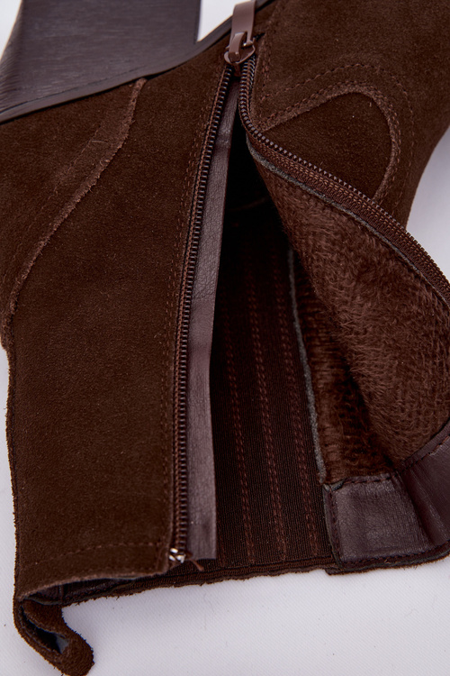 Semišové dámske cowboy topánky na podpätku s podšívkou čokoládové Dylira