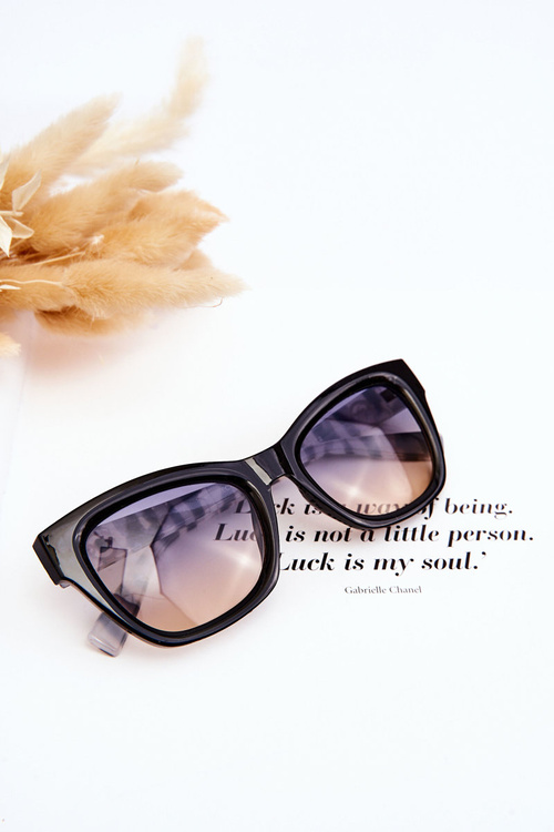 Dámske klasické slnečné okuliare M2390 Čierna a strieborná