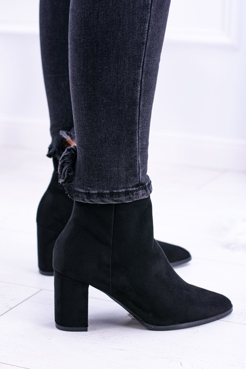 Dámské boty černé na pólu ve špice Amaltea