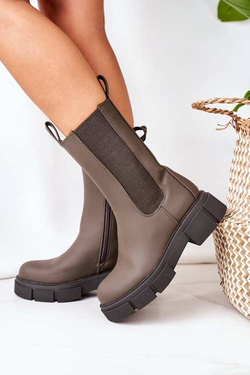 Izolované topánky musia mať tmavo zelené