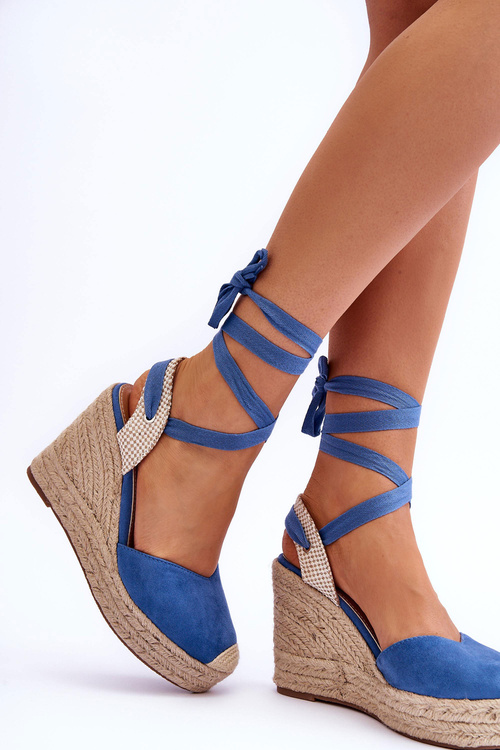 Zviazané sandále na vysokom klinovom modrom Lendy