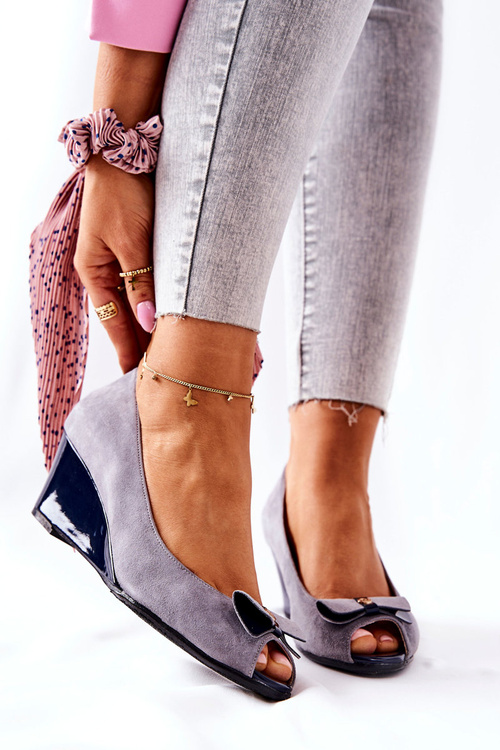 Klasické lodičky Monnari s podpatky 0500-M12 Šedé