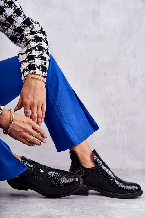 Maľované topánky s plochým výrezom čiernej eunice