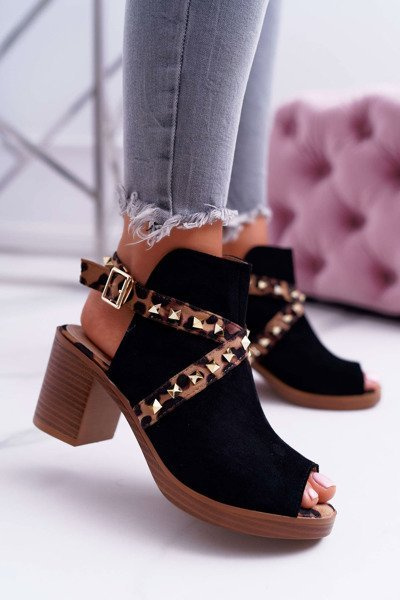 Dámske sandále na Lu Boo Post s čiernou hornou 318-30 fióda