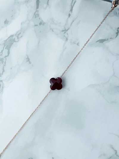 Dámský Náramek na řetězec červená Jetel zlato Memphis