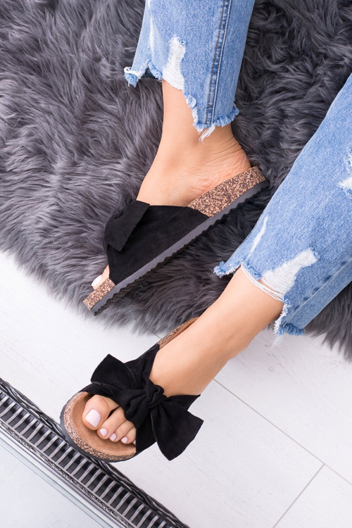 Dámske čierne flip -flops na krokard Dominica