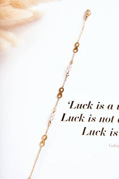 Náramok na príznaku reťazca nekonečna zlata