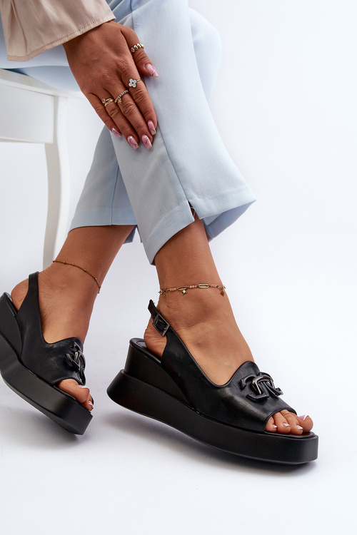 Dámské sandály na platformě a klínové boty s ozdobou černé Janesca