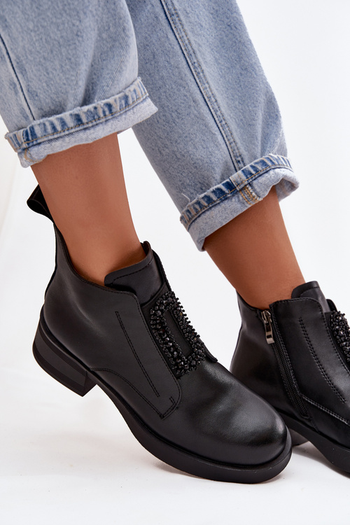 Kožené dámské kotníkové boty na klínu s ozdobou D a JC52-869 Černé