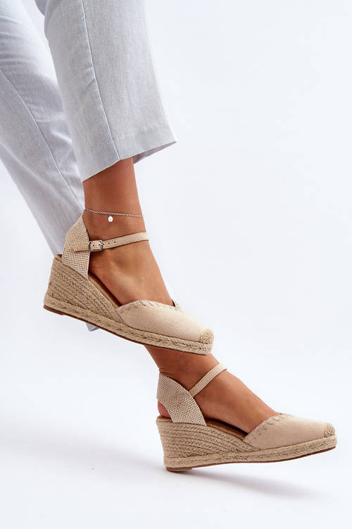 Sandály Espadryle z klínem a pletenou krajkou bézové Raylin
