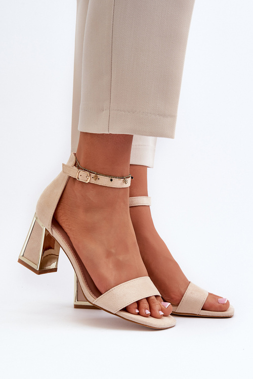 Sandály zamšové na podpadku běžové Pholia