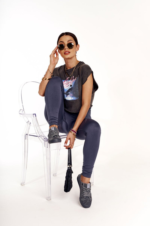 Dámske nízke tenisky Big Star DD274440 Tmavo šedá