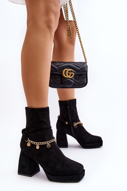 Dámske topánky na stĺpe s čiernym reťazcom Tiselo