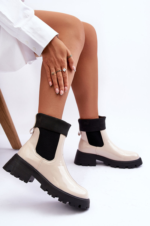 Jodhpur topánky lakované dámske béžové pavo