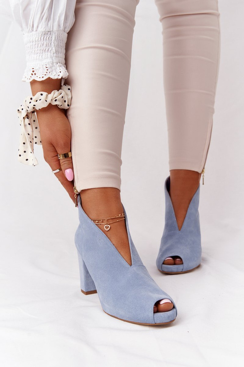 Suede topánky na stĺpiku s vynikajúcim výrezom 1243