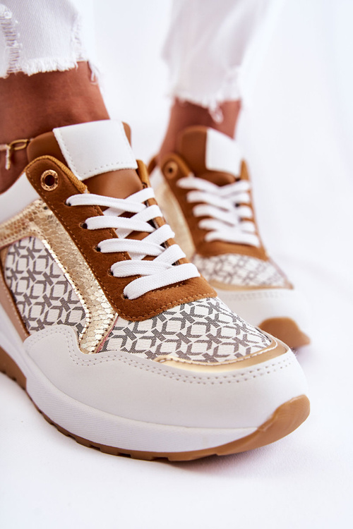 Dámská kožená sportovní obuv na klínku bíle Catrine