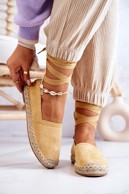 Zviazaný semišový espadrilles žltý ismanne