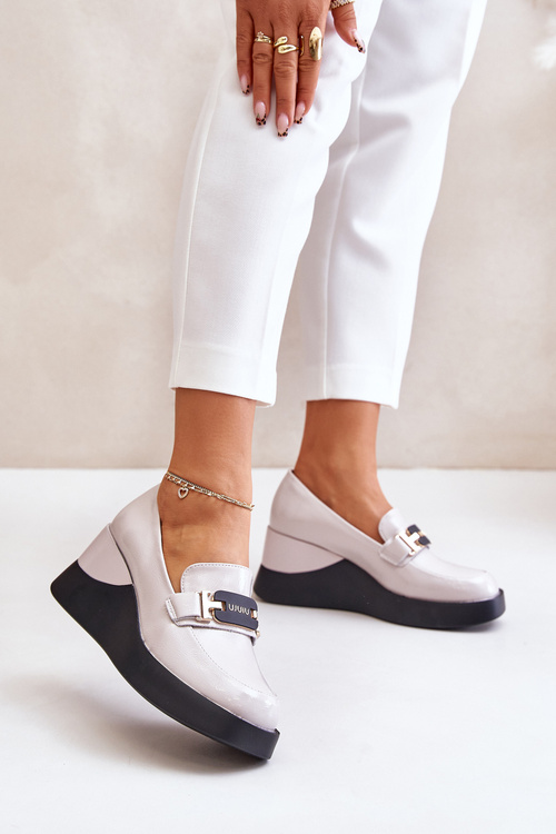 Lakovane Mokasíny Na Platforme Sivé Vinceza 58337