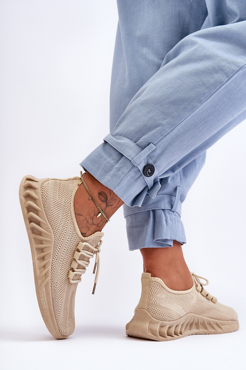 Dámske sklzy -v materiálových teniskách béžový venett