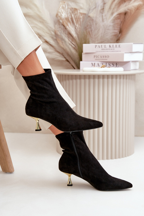 Dámske Lodičky Na Opätku Eko Semišové S Špičatými Noskami Čierne Irithare