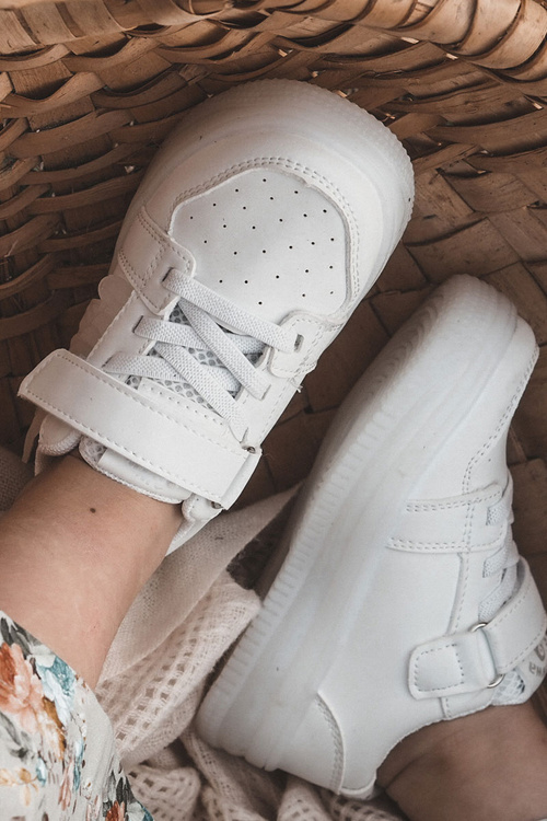 Detské kožené športové topánky s suchým zipsom