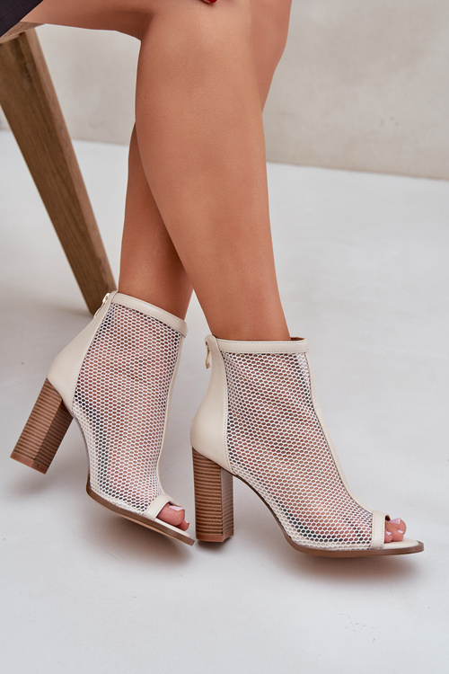 Sandal Na Podpätku S Návlekom Béžové Taniffia