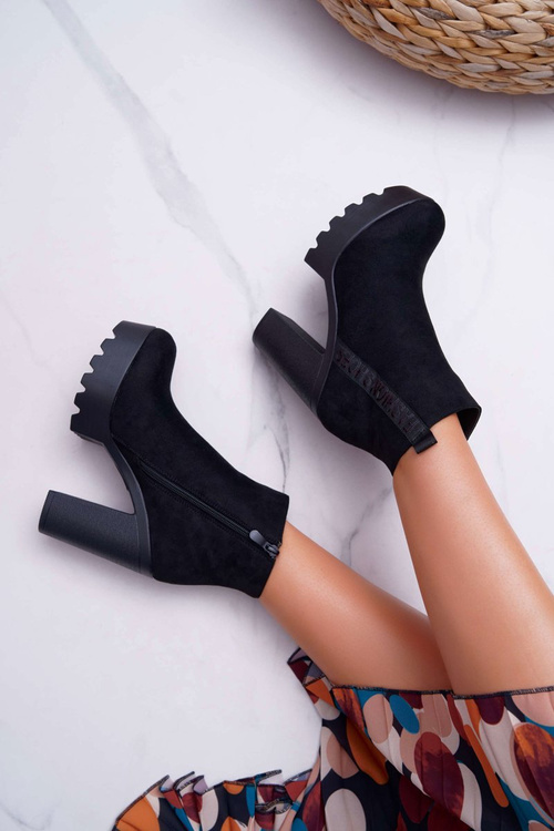 Dámske topánky na post platforme Black Estacado Suede