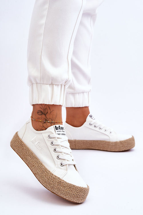 Módne tenisky s Lee Cooper LCW-23-31-1796L White Braid