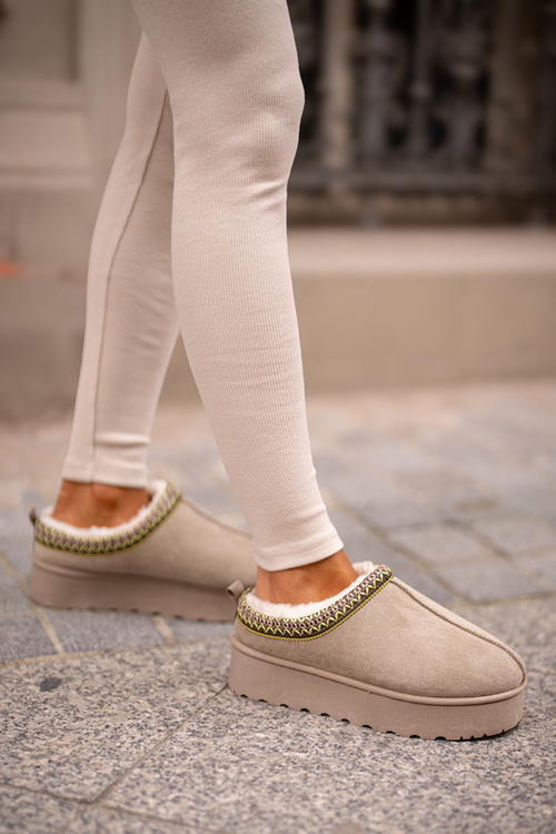 Dámske zimné topánky na platforme zateplené kožušinou zelené popruhy