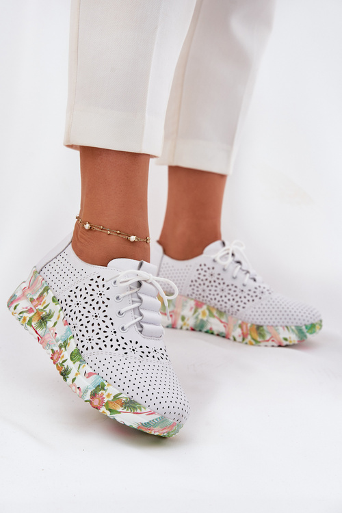 Kožené Dierkované Poltopánky Dámske Na Klíne Artiker 56C1532 Biele