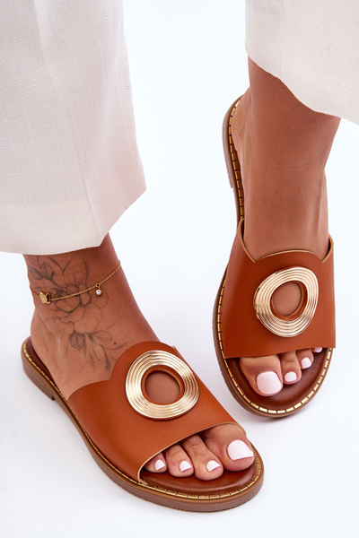 Ženské papuče s okrúhlou dekoráciou Camel Donatell