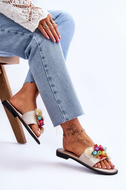 Papuče s dekoratívnymi korálkami S. Barski KV-2775-47 Nude