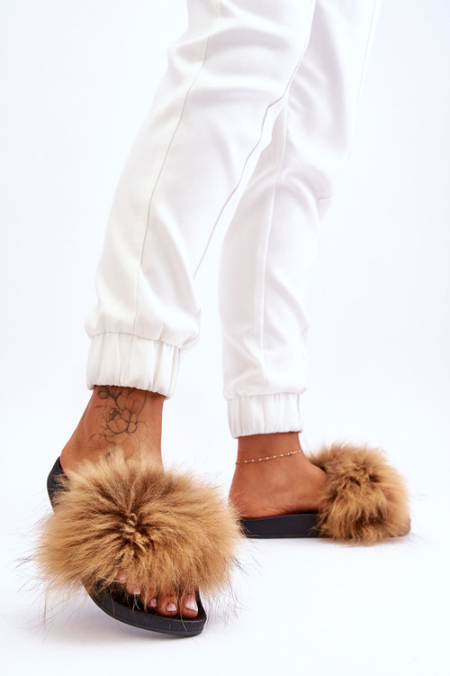 Dámske gumové žabky s hnedou luxusnou kožušinou