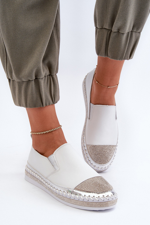 Bílé dámské kožené polobotky na platformě D&A LR370