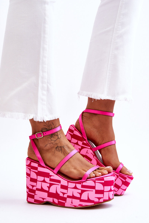 Módní sandály na klínu se vzory Fuchsia Claria
