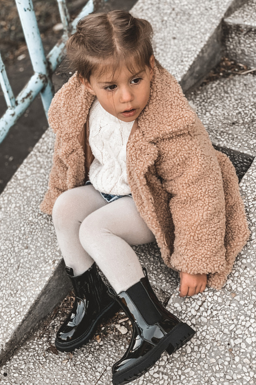 Dětské Izolované Boty Lakované Cerné Aletris