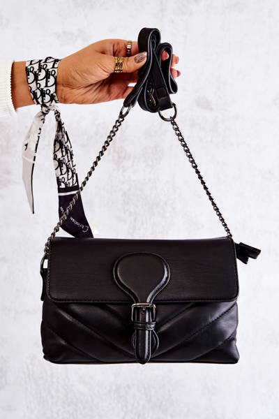 Malý prešívaný čierny Hailee Messenger