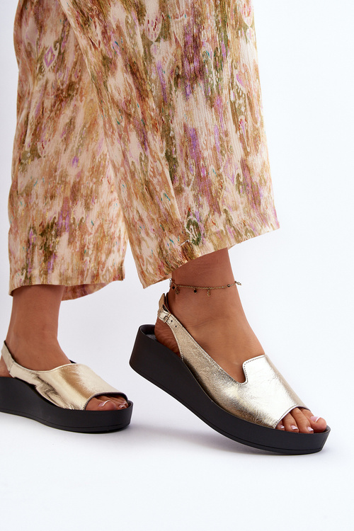 Zazoo 2893 Dámské kožené sandály na tlusté podrážce zlaté