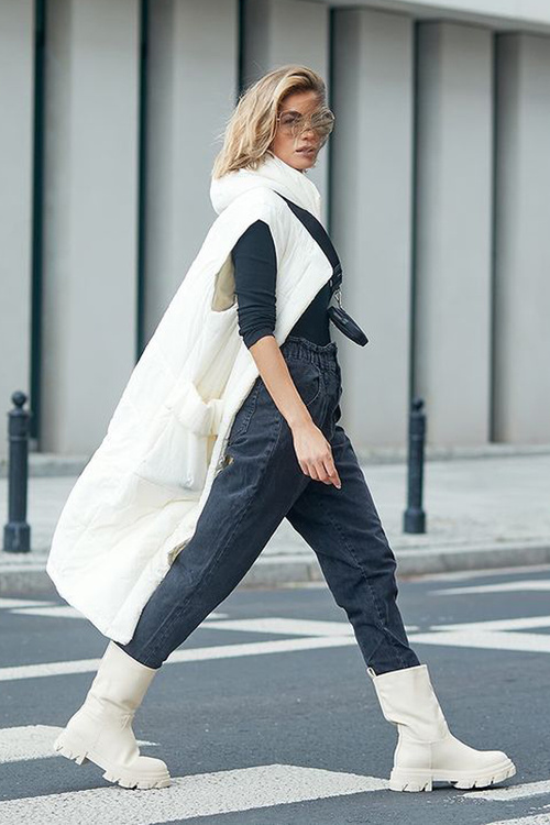 Vysoké topánky na pasce béžovej loren