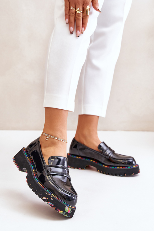 Masivní dámské lakované mokasíny černé Artiker 55C0489