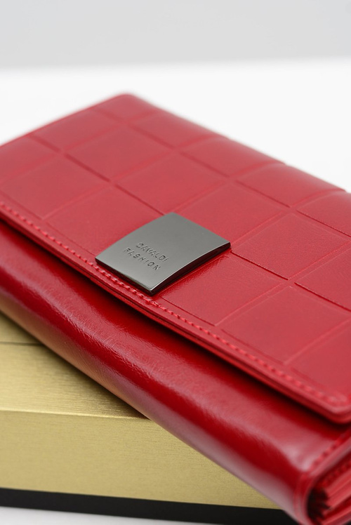 Veľká dámska prešívaná červená peňaženka