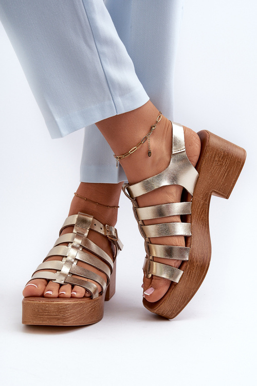 Zazoo 40410 Dámské kožené sandály Zlaté