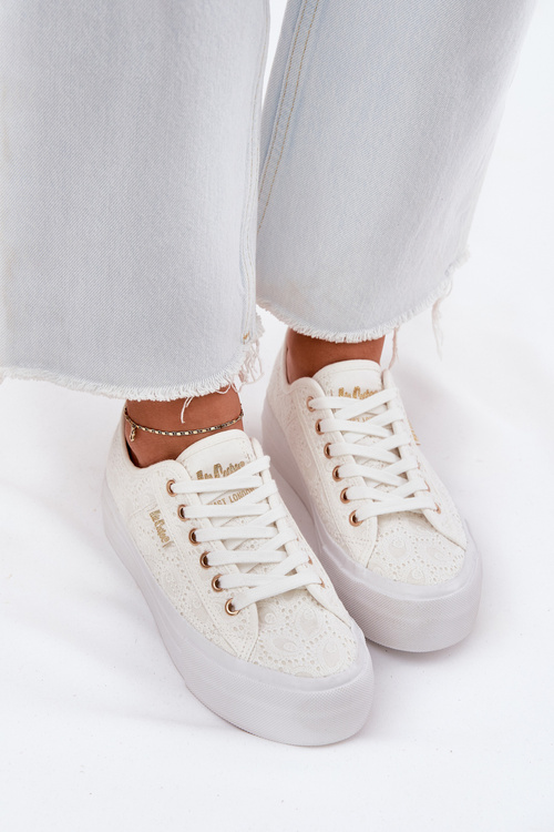 Dámské Tenisky S Krajkou Lee Cooper LCW-25-31-3438L Bílé