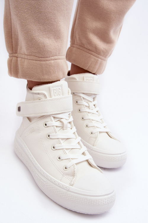 Izolované tenisky žien na platforme Big Star White MM274006