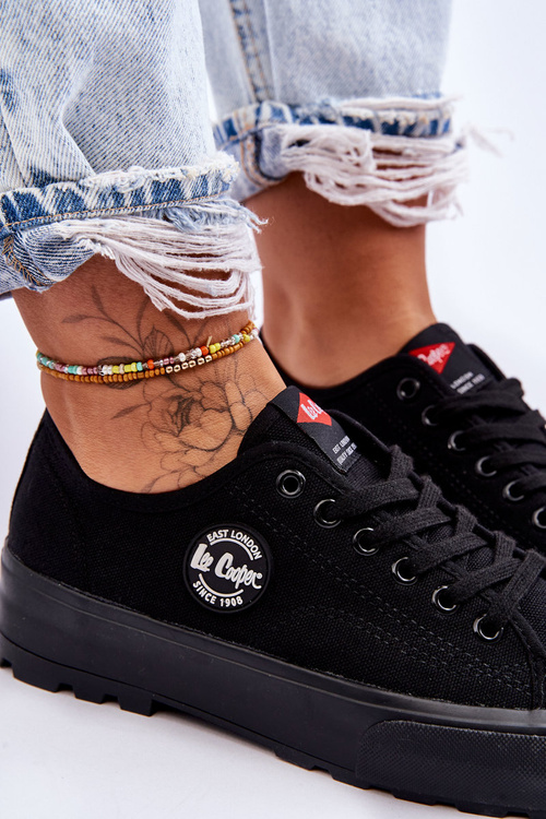 Dámské tenisky s nízkou platformou Lee Cooper LCW-23-44-1652L černé
