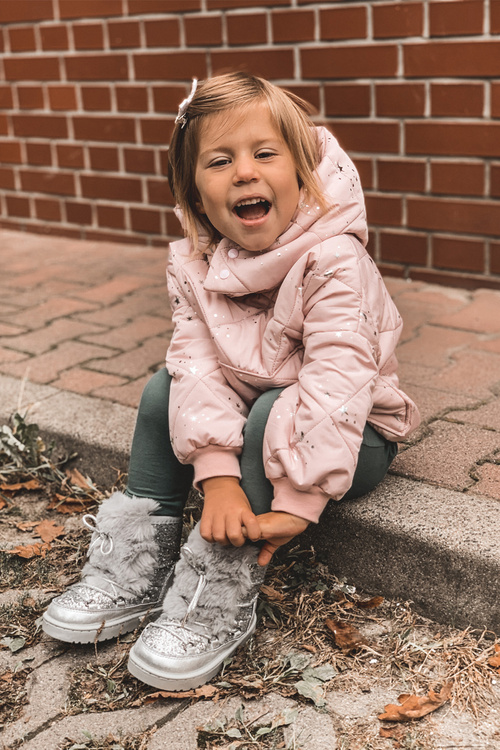 Detské topánky Snehové topánky so striebornou kožušinou Minnie Mouse