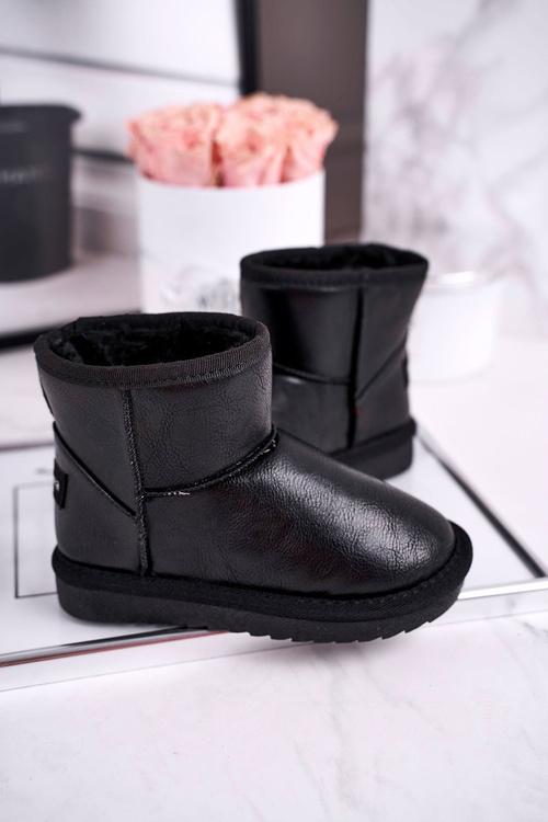 Izolované detské topánky Snehové topánky Čierna koralína