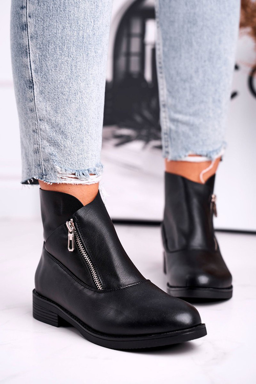 Čierne topánky žien